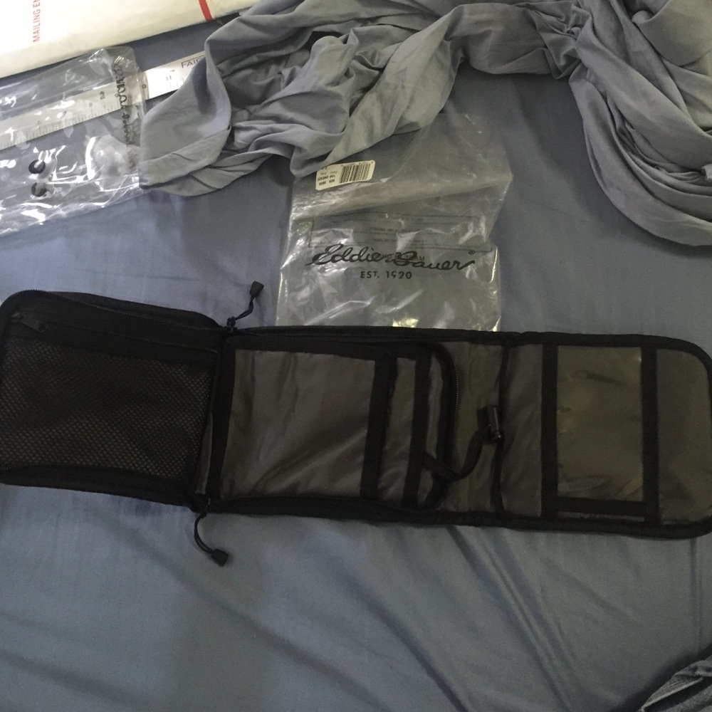 Eddie Bauer NEW travel bag black RETRO - Picture 9 of 9